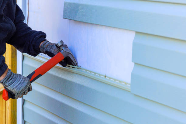 Reliable Siding Inspection contractor in Hyattsville, MD by Creative Siding